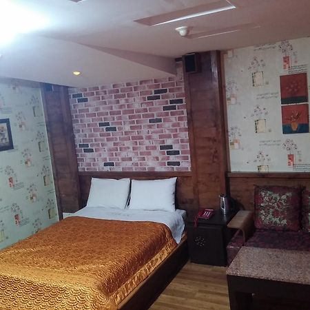 Cyber Motel Gunsan Ngoại thất bức ảnh
