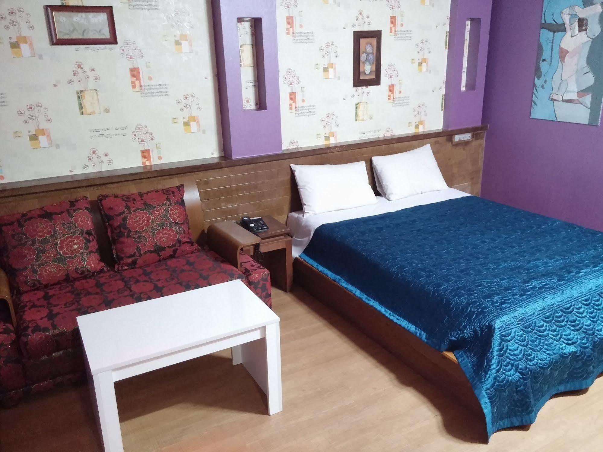 Cyber Motel Gunsan Ngoại thất bức ảnh